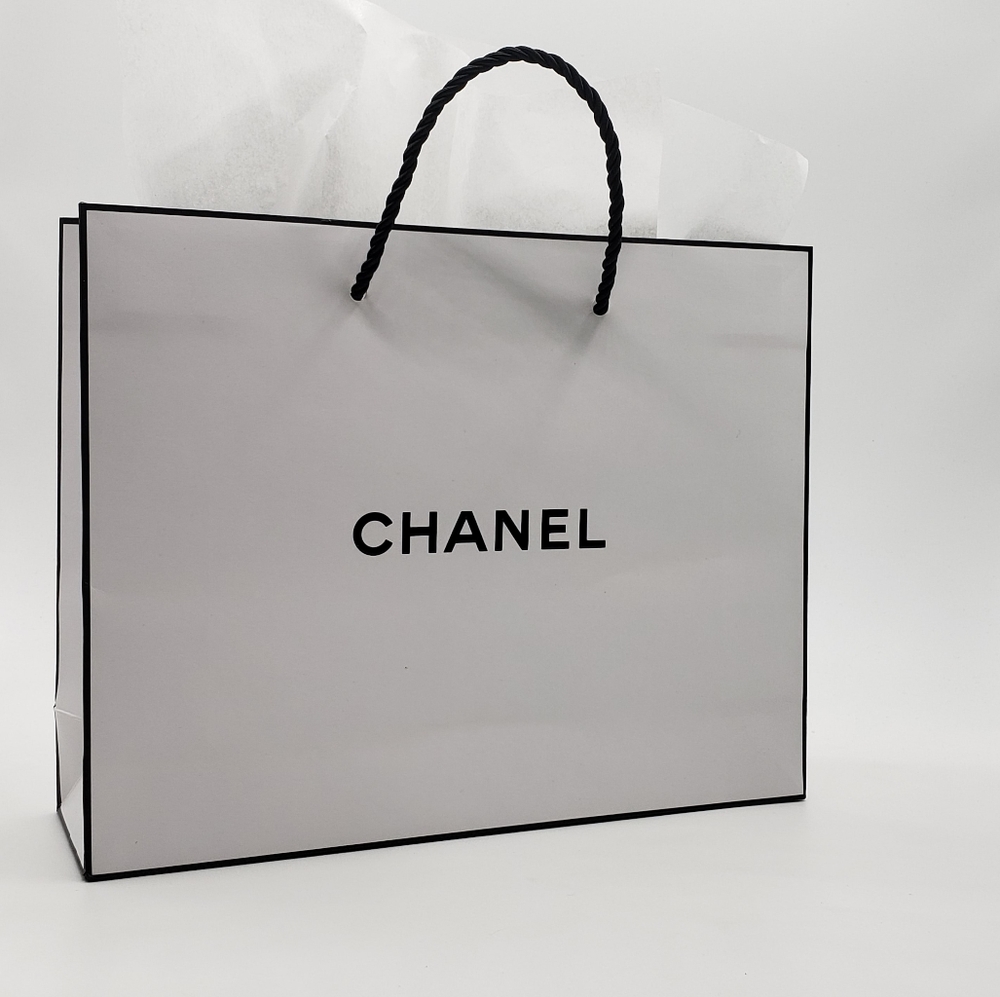 CHANEL Gift Box Bag Ribbon - Picture 5 of 12